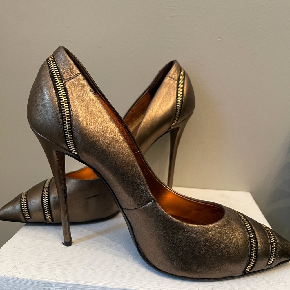 Giuseppe Zanotti Yvette Metallic Leather Zipper Pump Bronze 39